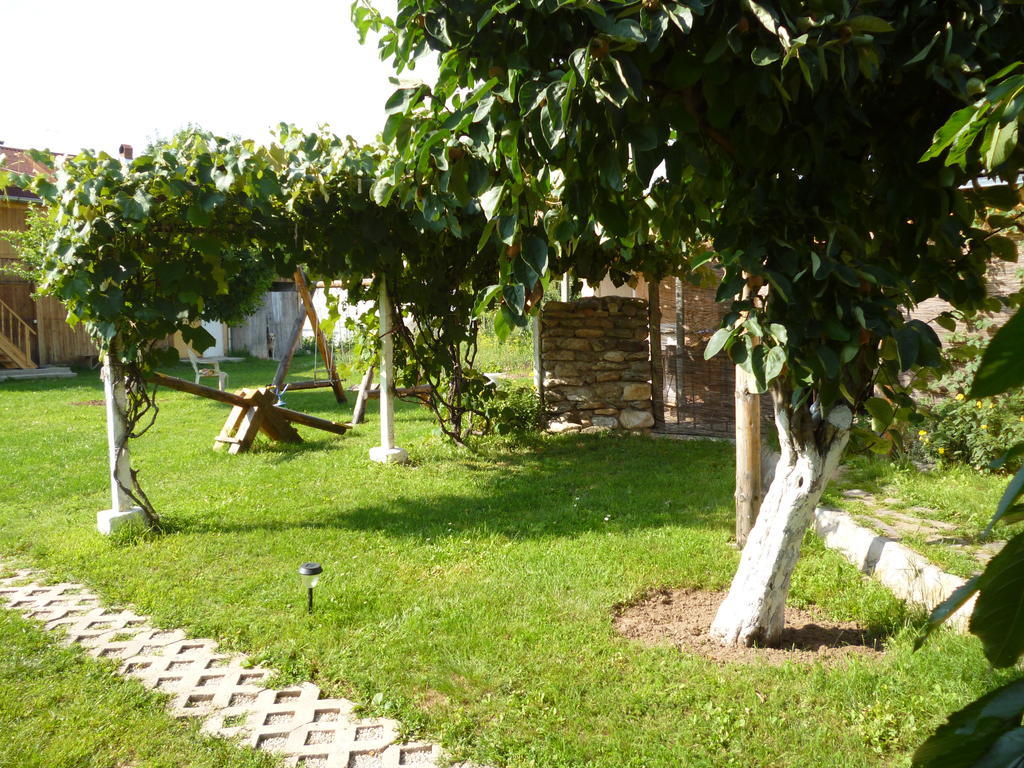 בלוגראדצ'יק Villa Jun Guest House מראה חיצוני תמונה