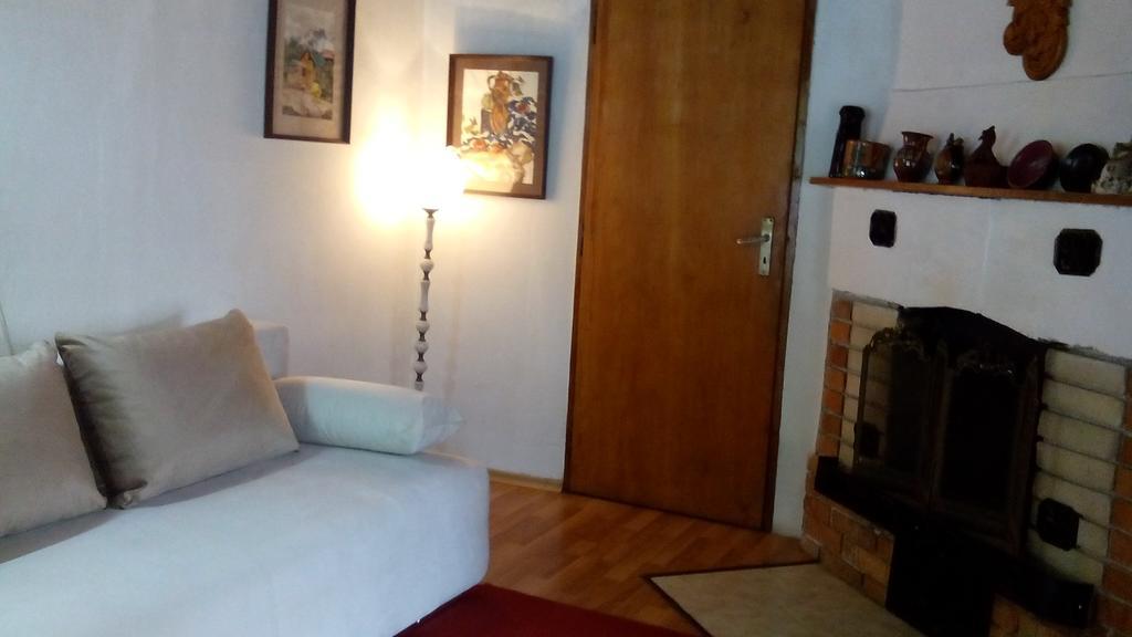 בלוגראדצ'יק Villa Jun Guest House מראה חיצוני תמונה